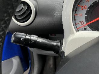 Peugeot 107 107 Hatchback 1.0 12V (384F(1KR)) [50kW]  (06-2005/05-2014) picture 20