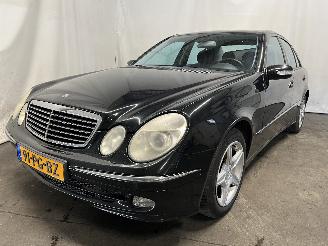 Avarii autoturisme Mercedes E-klasse E (W211) Sedan 2.2 E-220 CDI 16V (OM646.961) [110kW]  (03-2002/12-2008=
) 2004/6