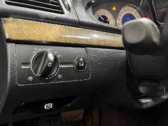 Mercedes E-klasse E (W211) Sedan 2.2 E-220 CDI 16V (OM646.961) [110kW]  (03-2002/12-2008=
) picture 21