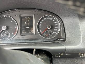 Volkswagen Touran Touran (1T3) MPV 2.0 TDI 16V 140 (CFHC) [103kW]  (05-2010/05-2015) picture 2