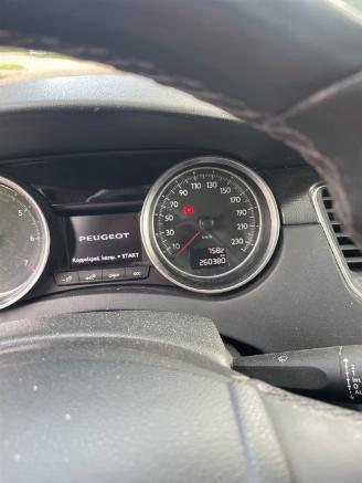 Peugeot 508 508 SW (8E/8U) Combi 1.6 THP 16V (EP6CDT(5FV)) [115kW]  (11-2010/12-20=
18) picture 2