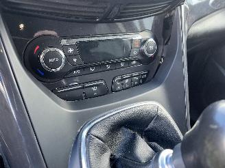Ford Kuga Kuga II (DM2) SUV 1.6 EcoBoost 16V (JQMA(Euro 5)) [110kW]  (03-2013/10=
-2014) picture 17