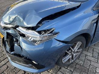 Toyota Auris Auris (E18) Hatchback 5-drs 1.8 16V Hybrid (2ZRFXE) [100kW]  (10-2012/=
03-2019) picture 11