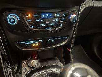 Ford B-Max B-Max (JK8) MPV 1.0 EcoBoost 12V 100 (SFJA(Euro 5)) [74kW]  (10-2012/1=
2-2017) picture 17