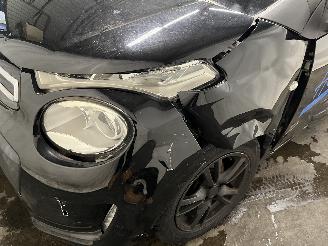 Citroën C1 C1 Hatchback 1.0 Vti 68 12V (1KR-FE(CFB)) [51kW]  (04-2014/04-2018) picture 17