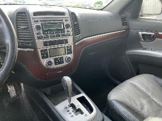 Hyundai Santa Fe Santa Fe II (CM) SUV 2.2 CRDi 16V 4x2 (D4EB) [114kW]  (03-2006/12-2009=
) picture 15