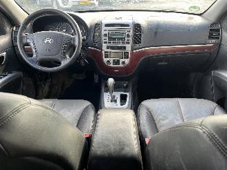 Hyundai Santa Fe Santa Fe II (CM) SUV 2.2 CRDi 16V 4x2 (D4EB) [114kW]  (03-2006/12-2009=
) picture 12