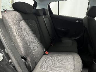 Hyundai I-20 i20 Hatchback 1.2i 16V (G4LA) [57kW]  (09-2008/12-2012) picture 15
