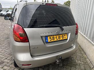 Toyota Corolla Corolla Verso (E12) MPV 1.8 16V VVT-i (1ZZFE) [99kW]  (12-2001/05-2004=
) picture 8