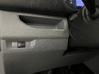 Toyota ProAce ProAce Van 1.6 D-4D 115 16V (3WZHV) [85kW]  (02-2016/04-2020) picture 25
