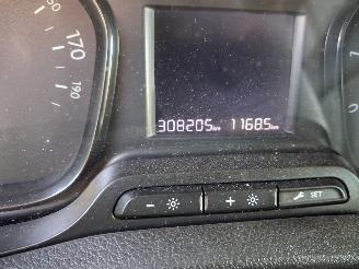 Toyota ProAce ProAce Van 1.6 D-4D 115 16V (3WZHV) [85kW]  (02-2016/04-2020) picture 2