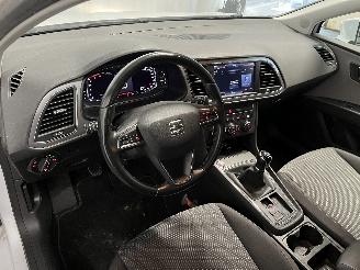 Seat Leon Leon ST (5FF) Combi 5-drs 1.0 TSI 12V (DKRF) [85kW]  (05-2015/08-2020)= picture 15