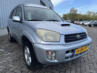 Toyota Rav-4 RAV4 (A2) Terreinwagen 2.0 D-4D 16V 4x4 (1CD-FTV) [85kW]  (05-2001/11-=
2005) picture 4