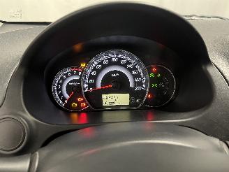 Mitsubishi Space-star Space Star (A0) Hatchback 1.0 12V (3A90(Euro 5)) [52kW]  (05-2012/...)= picture 19