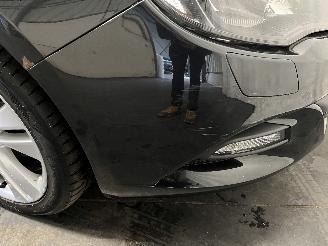 Opel Astra Astra J Sports Tourer (PD8/PE8/PF8) Combi 1.4 Turbo 16V (A14NET(Euro 5=
)) [103kW]  (10-2010/10-2015) picture 8