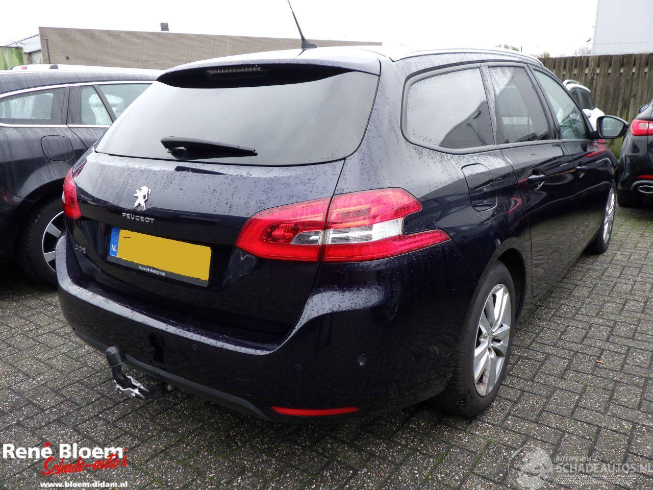 Peugeot 308 1.2 Puretech Exectuive 110pk