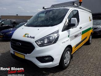 krockskadad bil bedrijf Ford Transit 2.0 TDCI L2H1 Trend 129pk Clima 2021/2