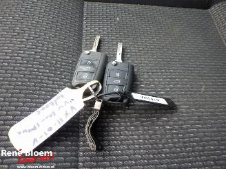 Volkswagen Transporter 2.0 TDI L2H1 30 DC Comfortline 150pk picture 17