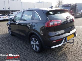 Kia Niro 1.6 GDi Hybrid Style Edition picture 5