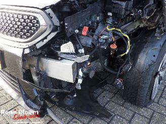 Kia Niro 1.6 GDi Hybrid Style Edition picture 20