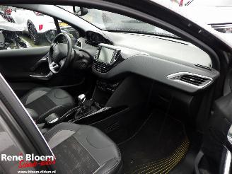 Peugeot 2008 1.2 PureTech Allure 131pk picture 8