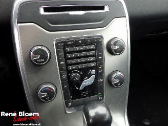 Volvo V-70 2.4 D5 Summum 215pk picture 14