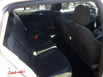 Opel Astra 1.2 Business Edition 110pk picture 13