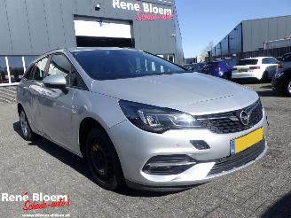 Opel Astra 1.2 Business Edition 110pk picture 2