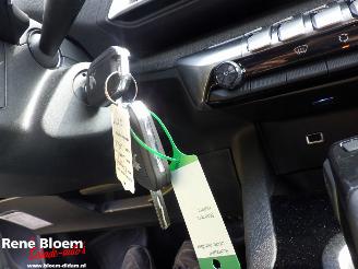 Peugeot 3008 1.2 Pure Tech Allure 131pk picture 19
