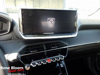 Peugeot 2008 1.2 PureTech 100 Navi picture 17