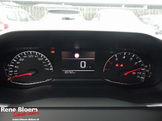 Peugeot 2008 1.2 Puretech Active Carplay 131pk picture 16