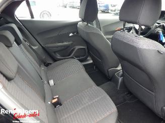 Peugeot 2008 1.2 Puretech Active Carplay 131pk picture 13