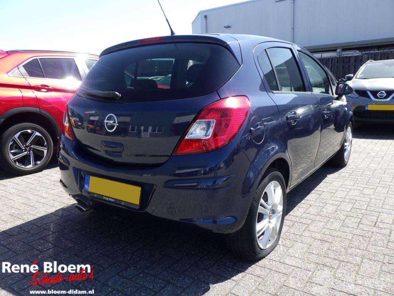 Opel Corsa 1.2-16V BlitZ Airco 86pk