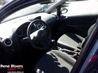 Opel Corsa 1.2-16V BlitZ Airco 86pk picture 12