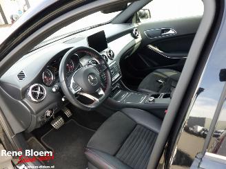Mercedes GLA 180 Business Solution AMG Night Upgrade picture 13