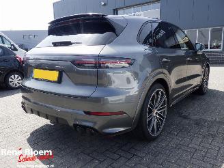 Porsche Cayenne 4.0 Turbo Full Option 549pk picture 4