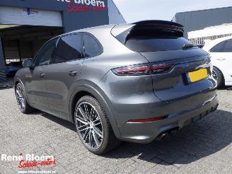 Porsche Cayenne 4.0 Turbo Full Option 549pk picture 2