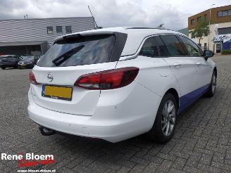 Opel Astra SPORTS TOURER+ Business Elegance picture 4