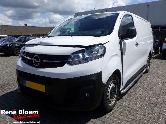 skadebil bedrijf Opel Vivaro 1.5 CDTI L3H1 Edition Navi 102pk 2022/11
