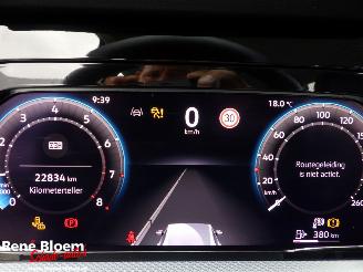 Volkswagen Golf 1.5 TSI Life Edition picture 17