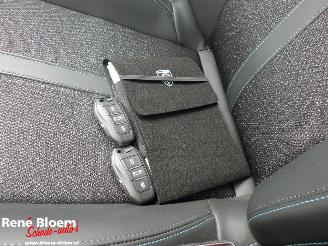 Peugeot 308 1.2 Puretech Allure Aut picture 17