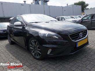Volvo V-40 2.0 D2 R-Design 120pk Business picture 5
