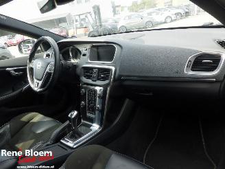 Volvo V-40 2.0 D2 R-Design 120pk Business picture 8