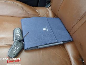 Peugeot 3008 1.2 Puretech Premium GT-Line Aut picture 18
