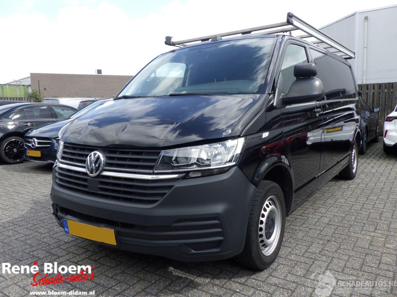 Volkswagen Transporter 2.0 TDI L2H1 Navi 110pk