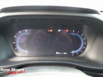 Volvo XC40 2.0 B3 Essential Aut picture 18