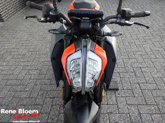 KTM 390 Duke ABS picture 14