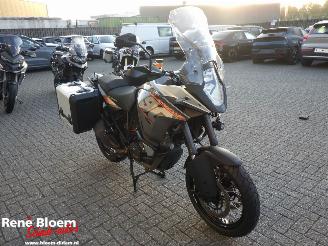 KTM 1190 Adventure  picture 3