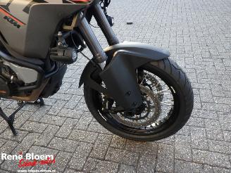 KTM 1190 Adventure  picture 20