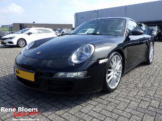 skadebil auto Porsche 911 3.6 CARRERA Coupe 2006/10